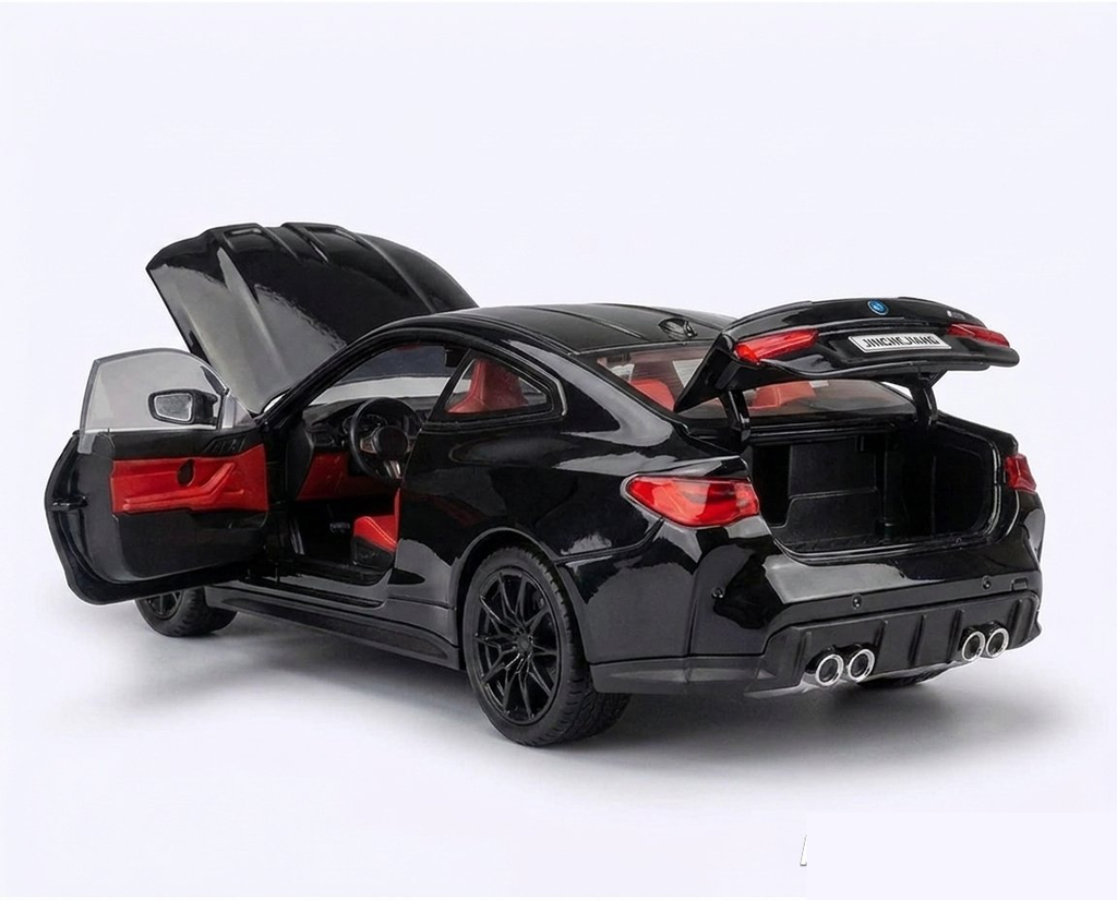 BMW M4 G82